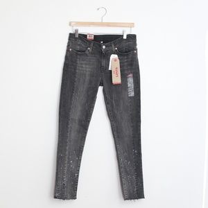 NWT LEVI'S 711 Seamed Streetwear Skinny Jeans
